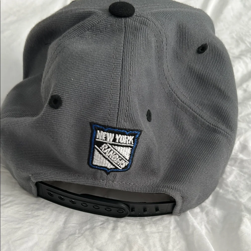 New York Rangers Gray and Black Cap with blue logo